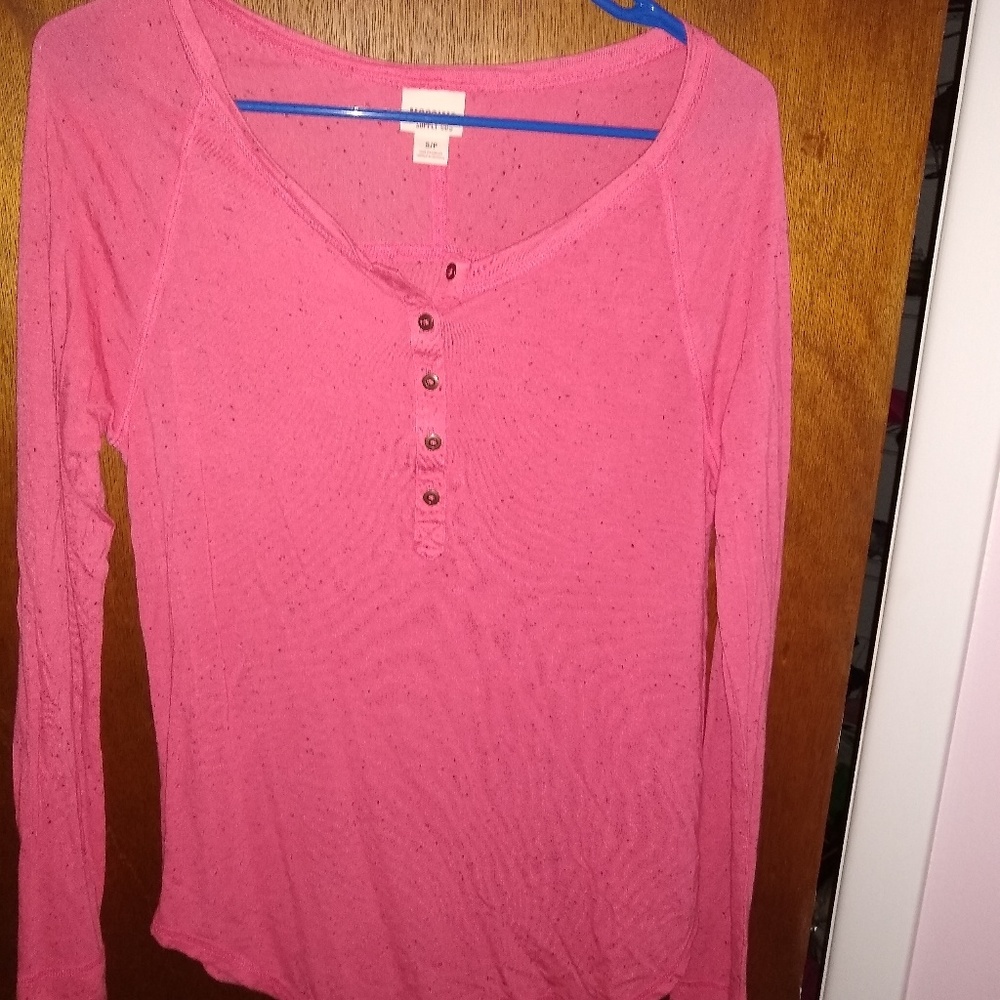 Long sleeve half button shirt